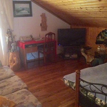Apartman Nadia كارلوباغ الغرفة الصورة