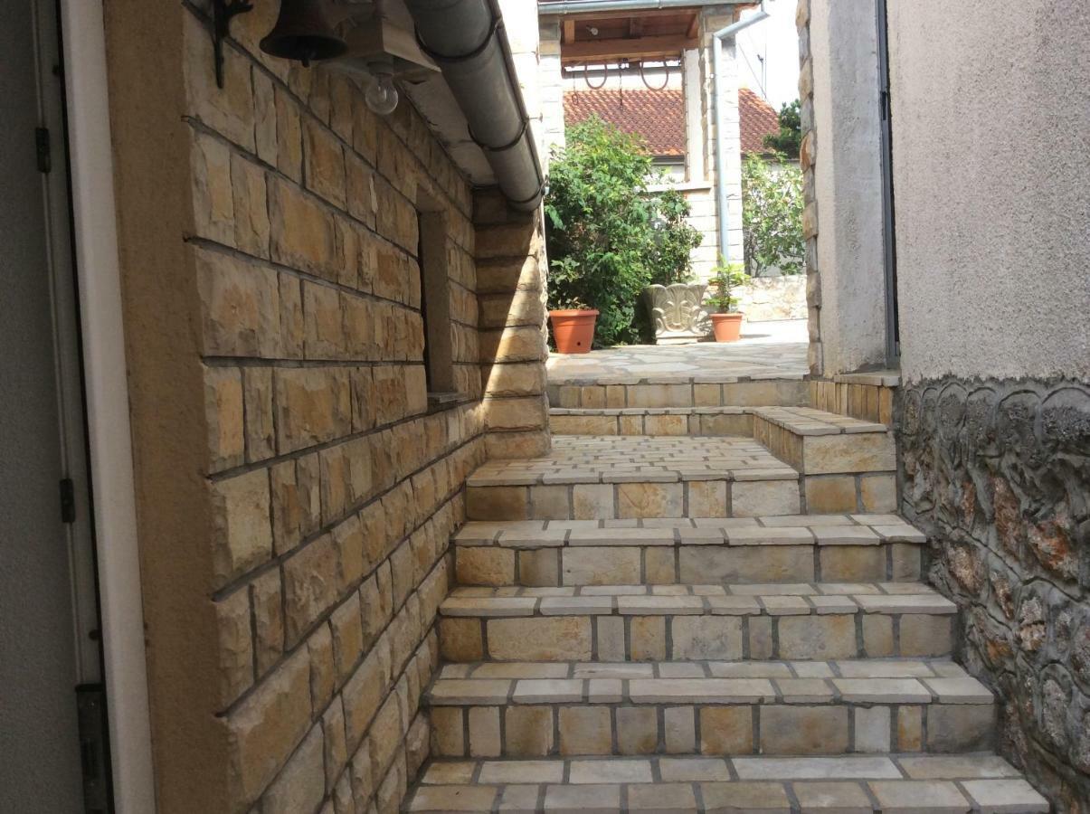 Apartman Nadia كارلوباغ المظهر الخارجي الصورة