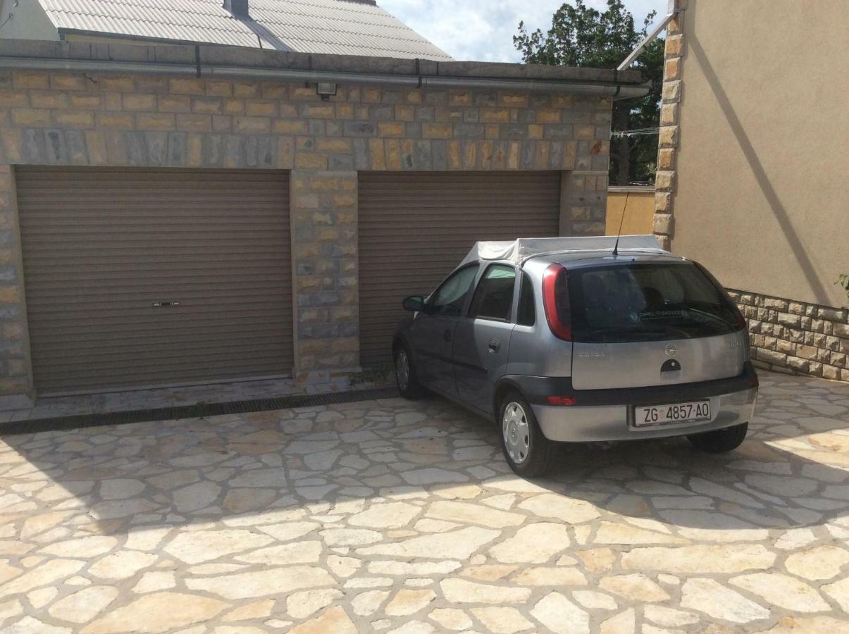 Apartman Nadia كارلوباغ المظهر الخارجي الصورة
